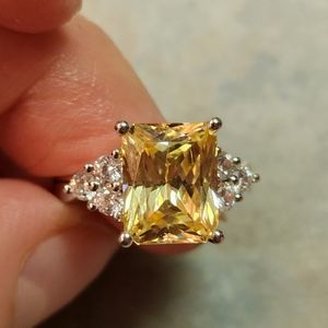 Women's "citrine" & DQ CZ 14kt white gold size 5 ring